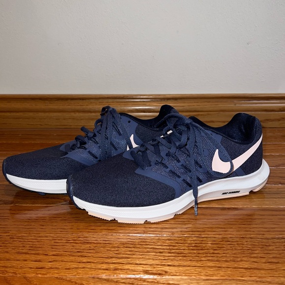 Nike Run Swift - Picture 2 of 6